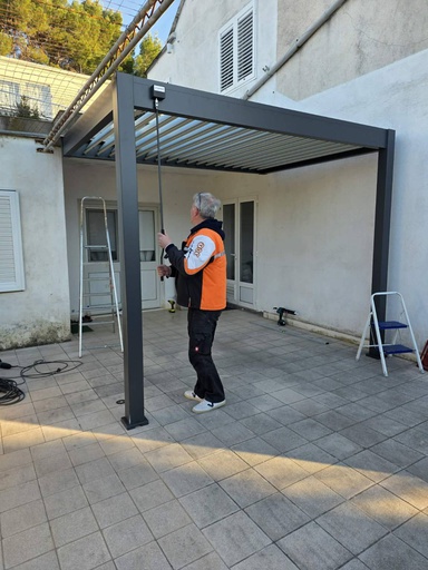 Bioklimatska pergola Antares